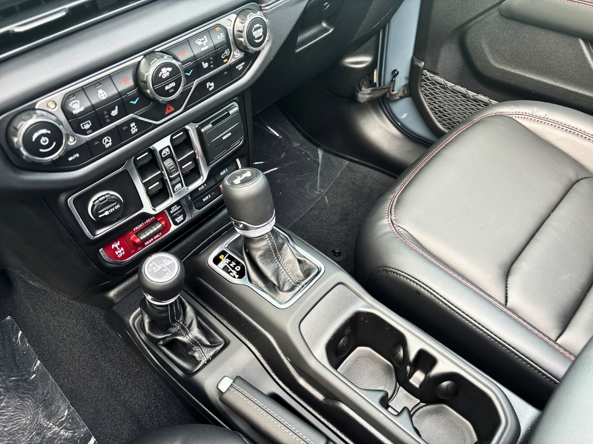 Jeep Wrangler Unlimited Rubicon Xtreme Anvil 2025 17