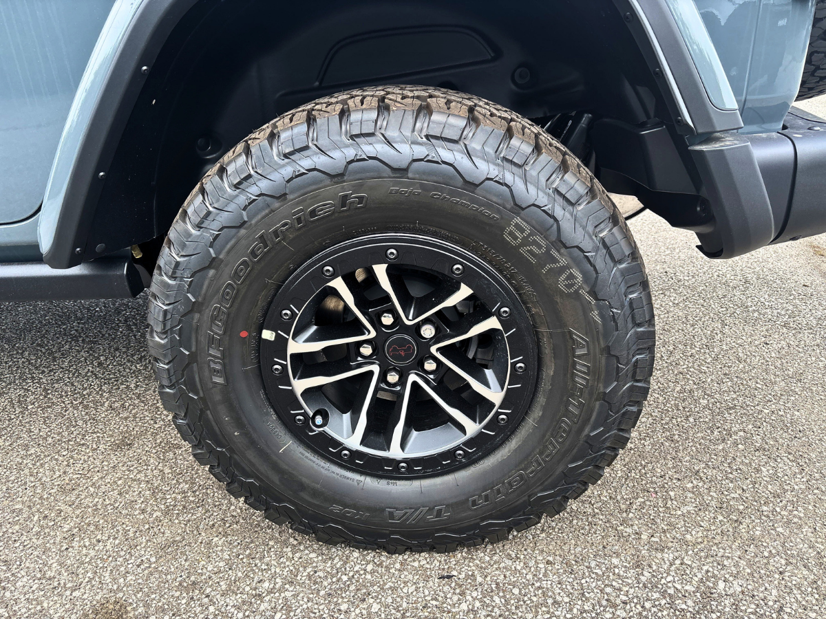 Jeep Wrangler Unlimited Rubicon Xtreme Anvil 2025 8