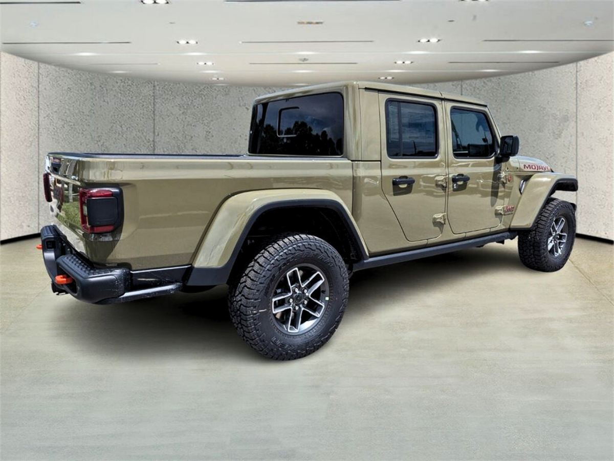 Jeep Gladiator Mojave X 2025 12