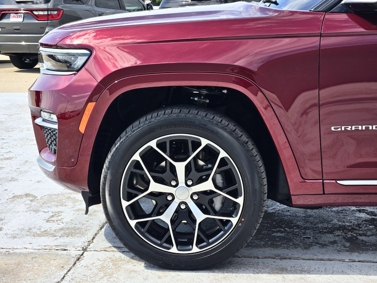 Jeep Grand Cherokee Summit Reserve 2